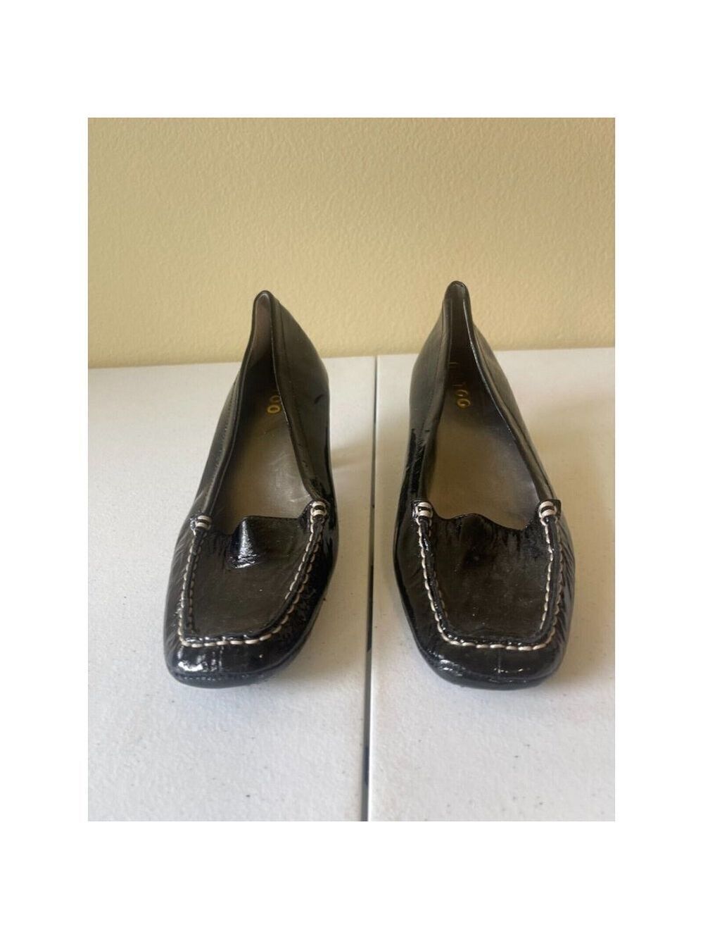 Me Too Pump Heels Womens 9.5 Black Maybe Slip On Patent Leather